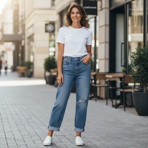 High Rise Straight Ankle Jeans
